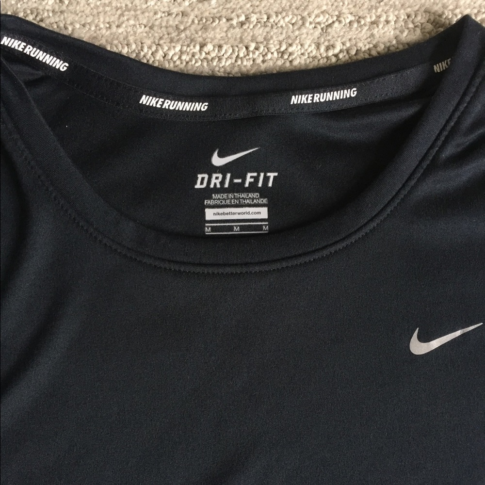 🍁 Women’s Nike Dri-Fit Miler Black Running Top